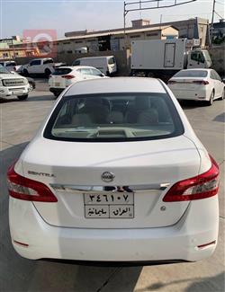 نيسان سنترا